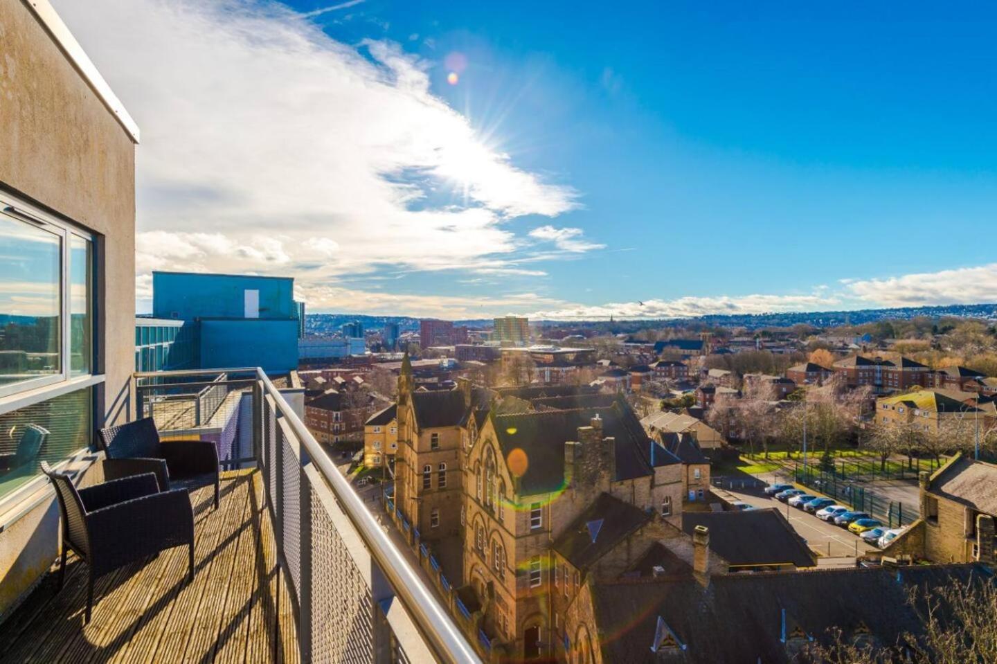 High-Spec Penthouse Central Free Parking Space Sheffield Buitenkant foto