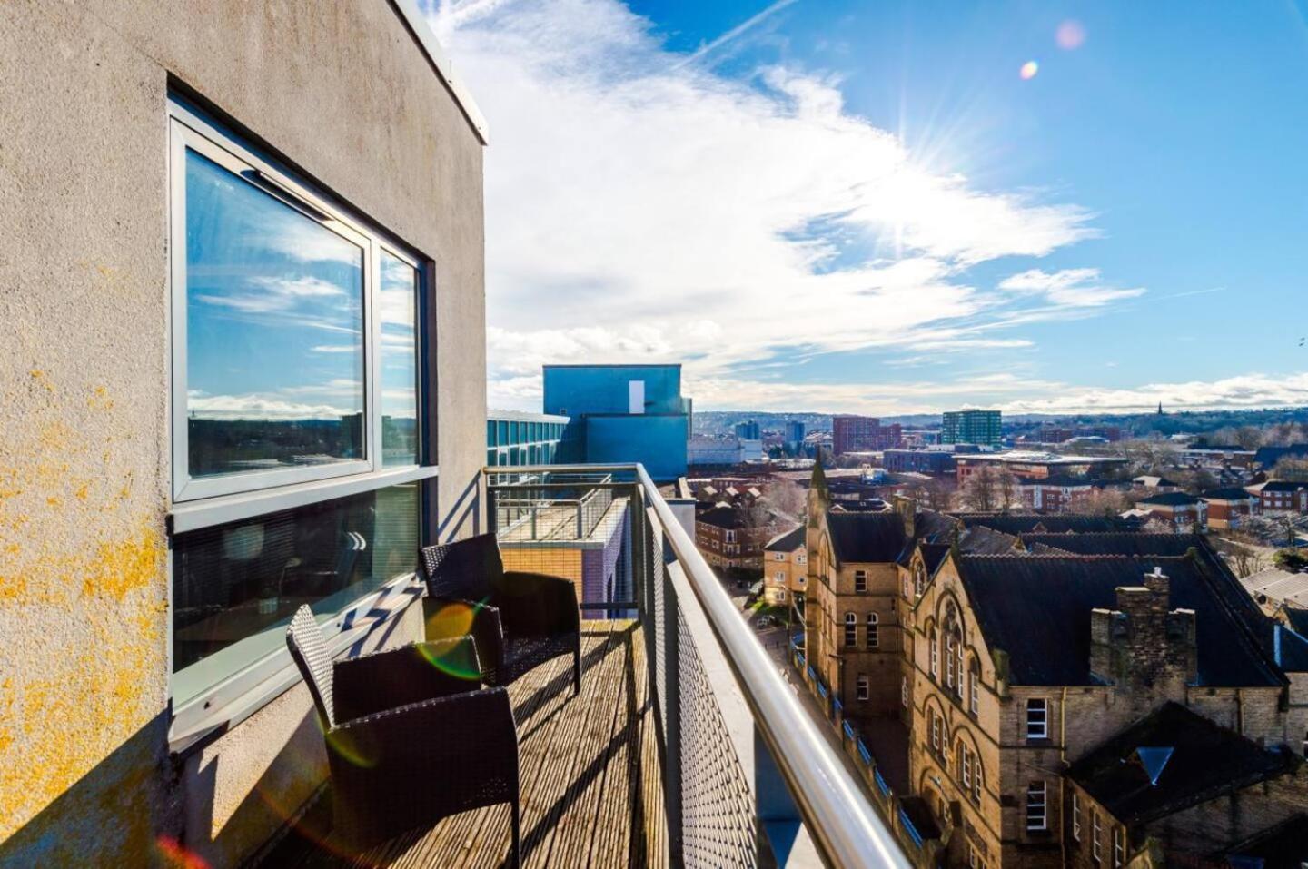 High-Spec Penthouse Central Free Parking Space Sheffield Buitenkant foto